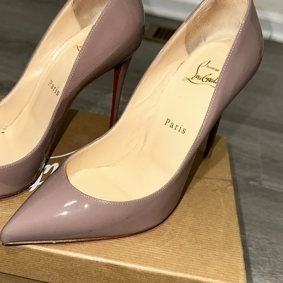 CHRISTIAN LOUBOUTIN Pigalle Follies - Picture 3 of 7